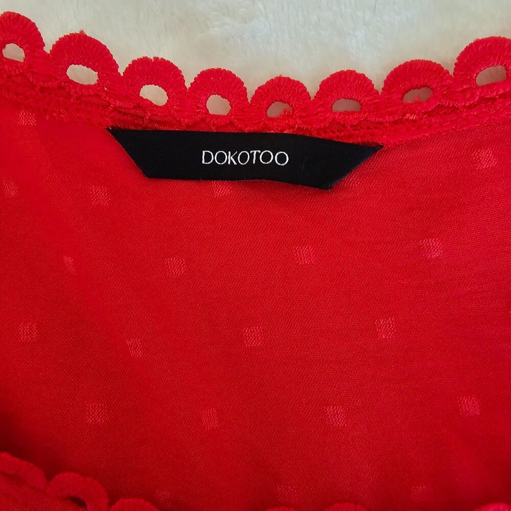 Dokotoo Women's Size M Red Swiss Dot Blouse Crochet Lace Short Sleeve Top - Picture 6 of 7